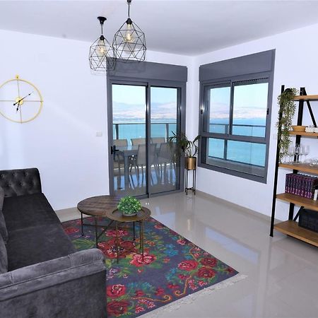 Aristone Luxury Apartment ทิเบเรียส ภายนอก รูปภาพ