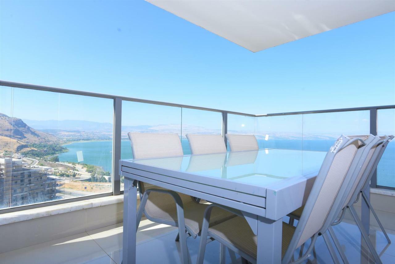Aristone Luxury Apartment ทิเบเรียส ภายนอก รูปภาพ