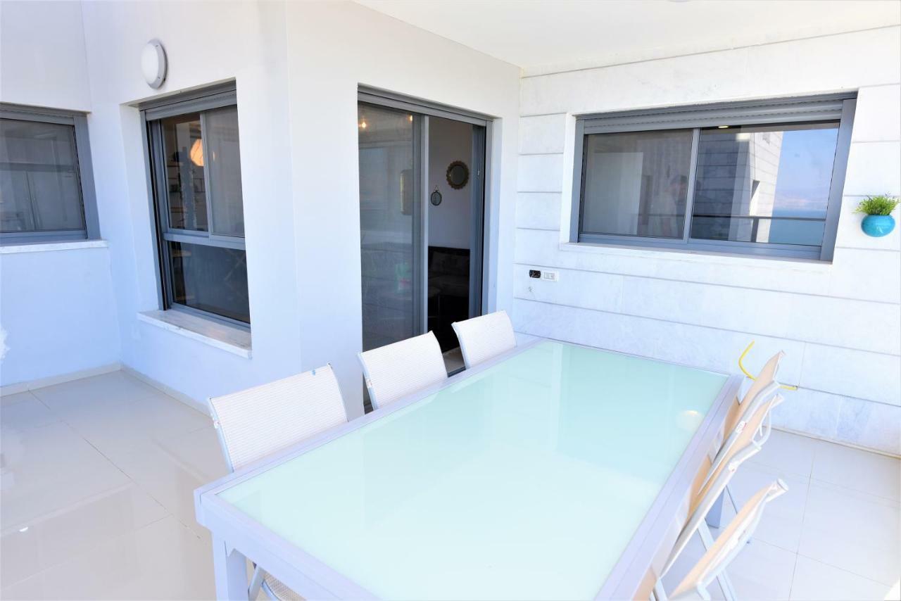 Aristone Luxury Apartment ทิเบเรียส ภายนอก รูปภาพ