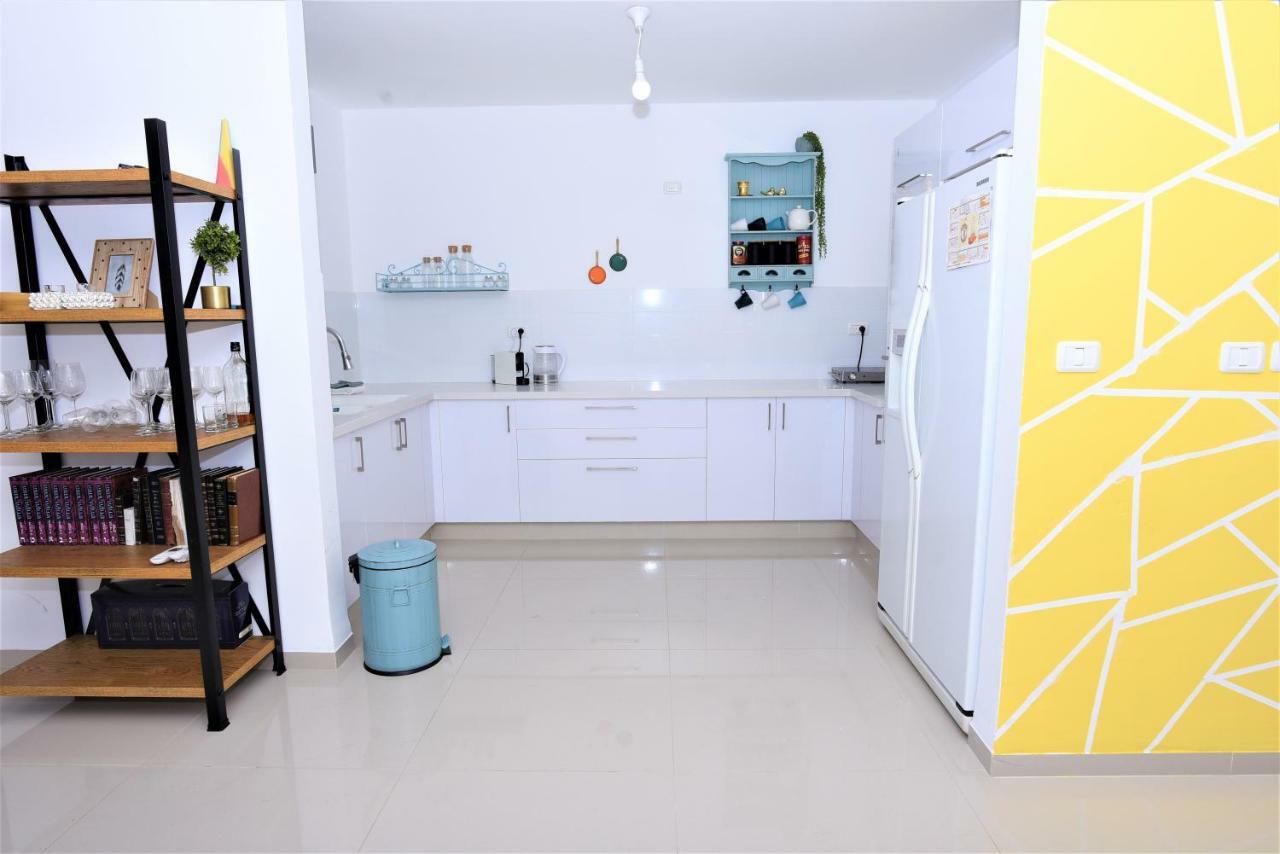 Aristone Luxury Apartment ทิเบเรียส ภายนอก รูปภาพ