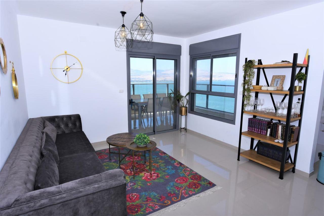 Aristone Luxury Apartment ทิเบเรียส ภายนอก รูปภาพ